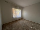 https://images.listonce.com.au/custom/160x/listings/53-whitelaw-street-reservoir-vic-3073/319/01964319_img_02.jpg?S6HMB_r3bbY