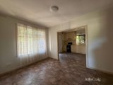 https://images.listonce.com.au/custom/160x/listings/53-whitelaw-street-reservoir-vic-3073/319/01964319_img_07.jpg?LwZ9dQDARFs