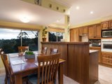 https://images.listonce.com.au/custom/160x/listings/53-woodville-road-mooroolbark-vic-3138/544/01524544_img_05.jpg?bl61Epip4NE