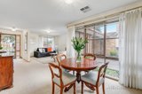 https://images.listonce.com.au/custom/160x/listings/530-burke-road-camberwell-vic-3124/307/00393307_img_02.jpg?kqaOWoIMFnw