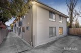 https://images.listonce.com.au/custom/160x/listings/530-kemp-street-thornbury-vic-3071/621/01782621_img_10.jpg?D2AI9-Nv-uI