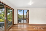 https://images.listonce.com.au/custom/160x/listings/530-stanley-avenue-eltham-vic-3095/724/01937724_img_05.jpg?0P_vwBe7e3U