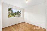 https://images.listonce.com.au/custom/160x/listings/530-stanley-avenue-eltham-vic-3095/724/01937724_img_10.jpg?zrmIoFKA9Rs