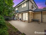 https://images.listonce.com.au/custom/160x/listings/5317-dorset-road-croydon-vic-3136/027/01526027_img_11.jpg?K8kK_8eIHsE