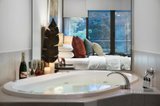https://images.listonce.com.au/custom/160x/listings/532-king-street-daylesford-vic-3460/517/01896517_img_17.jpg?ZJB7EhVmpOE