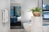 https://images.listonce.com.au/custom/160x/listings/532-king-street-daylesford-vic-3460/517/01896517_img_21.jpg?4QunfIluxmY