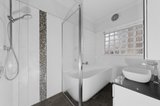 https://images.listonce.com.au/custom/160x/listings/532-williams-road-prahran-vic-3181/219/01984219_img_08.jpg?dyZZ437f5Pk