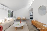 https://images.listonce.com.au/custom/160x/listings/533-holyrood-street-hampton-vic-3188/477/01766477_img_03.jpg?AeFPeCSnCds