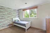 https://images.listonce.com.au/custom/160x/listings/533-parkhill-road-kew-vic-3101/085/01041085_img_07.jpg?AbO3pOnC18A