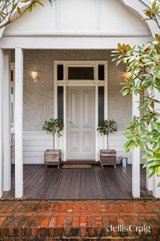 https://images.listonce.com.au/custom/160x/listings/5337-maroondah-highway-healesville-vic-3777/648/01748648_img_02.jpg?tZvF7-2hoqk