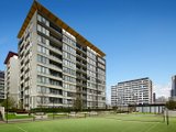 https://images.listonce.com.au/custom/160x/listings/5339-dorcas-street-south-melbourne-vic-3205/084/01087084_img_09.jpg?wkC52kplV_Y