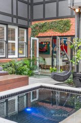 https://images.listonce.com.au/custom/160x/listings/534-barkers-road-hawthorn-east-vic-3123/909/01126909_img_26.jpg?L6dXD8aaRrc