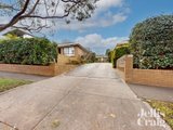 https://images.listonce.com.au/custom/160x/listings/534-yerrin-street-balwyn-vic-3103/193/01929193_img_10.jpg?xs8P_9eDwck