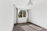 https://images.listonce.com.au/custom/160x/listings/535-dickens-street-elwood-vic-3184/860/01979860_img_09.jpg?Ggbdh8niXns