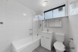 https://images.listonce.com.au/custom/160x/listings/536-byron-street-elwood-vic-3184/298/01928298_img_10.jpg?IInnib2HKOg