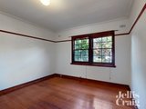 https://images.listonce.com.au/custom/160x/listings/5362-carlisle-street-balaclava-vic-3183/812/01838812_img_10.jpg?28IXf7RlWKk