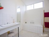 https://images.listonce.com.au/custom/160x/listings/5369-abbotsford-street-north-melbourne-vic-3051/331/01633331_img_06.jpg?9_saRa65G3g