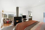 https://images.listonce.com.au/custom/160x/listings/537-hospital-street-daylesford-vic-3460/278/01247278_img_03.jpg?hf5UYtgX-9k