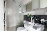 https://images.listonce.com.au/custom/160x/listings/539-kooyong-road-armadale-vic-3143/068/01851068_img_07.jpg?6yBg6lK6jWM