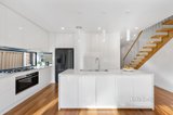 https://images.listonce.com.au/custom/160x/listings/53b-brady-road-bentleigh-east-vic-3165/392/01574392_img_02.jpg?T-1liq0La20