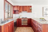 https://images.listonce.com.au/custom/160x/listings/53b-fourth-street-parkdale-vic-3195/740/01584740_img_06.jpg?qSc5_rMmm4k