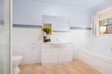 https://images.listonce.com.au/custom/160x/listings/54-10-napier-street-mornington-vic-3931/973/01502973_img_09.jpg?jZwpBTncTnM