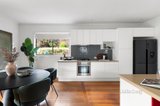 https://images.listonce.com.au/custom/160x/listings/54-bradley-avenue-thornbury-vic-3071/492/01561492_img_08.jpg?GXXyXQUl6BU