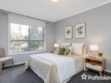 https://images.listonce.com.au/custom/160x/listings/54-cardigan-road-mooroolbark-vic-3138/384/01526384_img_08.jpg?pOL3hF2nzEM