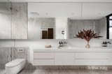 https://images.listonce.com.au/custom/160x/listings/54-derham-street-port-melbourne-vic-3207/016/01783016_img_21.jpg?UtqTCZa7aR0