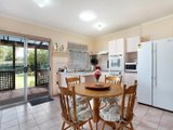 https://images.listonce.com.au/custom/160x/listings/54-heywood-street-ringwood-vic-3134/933/00620933_img_05.jpg?K31DvVH1xCA