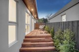 https://images.listonce.com.au/custom/160x/listings/54-kinkora-road-blackburn-vic-3130/291/01335291_img_04.jpg?foU-n5jCGh4