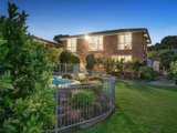 https://images.listonce.com.au/custom/160x/listings/54-landscape-drive-doncaster-east-vic-3109/141/01040141_img_11.jpg?E8yH9BFlbJ8