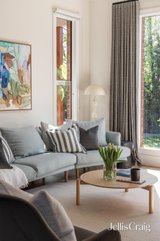 https://images.listonce.com.au/custom/160x/listings/54-maitland-street-glen-iris-vic-3146/690/01818690_img_15.jpg?MAj6VXy_pIk