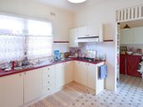 https://images.listonce.com.au/custom/160x/listings/54-mcdonald-street-east-geelong-vic-3219/042/01699042_img_02.jpg?zZH-XrCp-IE