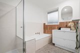 https://images.listonce.com.au/custom/160x/listings/54-mt-dandenong-road-croydon-vic-3136/737/01718737_img_09.jpg?xQsB6EDifns