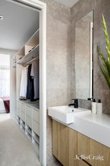 https://images.listonce.com.au/custom/160x/listings/54-ogrady-street-albert-park-vic-3206/185/01747185_img_11.jpg?d_RhJdfFqNk