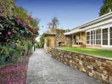 https://images.listonce.com.au/custom/160x/listings/54-riverside-avenue-balwyn-north-vic-3104/271/01685271_img_05.jpg?FnM1502Q4O4