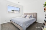 https://images.listonce.com.au/custom/160x/listings/54-sorrento-drive-alfredton-vic-3350/490/01847490_img_11.jpg?eNpuuDGrAts