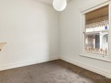 https://images.listonce.com.au/custom/160x/listings/54-thomson-street-south-melbourne-vic-3205/031/01090031_img_04.jpg?IdBsMiwpgvQ