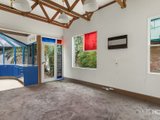 https://images.listonce.com.au/custom/160x/listings/54-thomson-street-south-melbourne-vic-3205/031/01090031_img_05.jpg?dr5WzTCz2z4