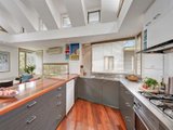 https://images.listonce.com.au/custom/160x/listings/54-young-street-kew-vic-3101/968/00828968_img_05.jpg?NhyiLeoyTvY