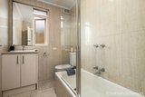 https://images.listonce.com.au/custom/160x/listings/541-byron-street-elwood-vic-3184/222/01794222_img_05.jpg?zOQEE31kr68