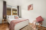 https://images.listonce.com.au/custom/160x/listings/541-byron-street-elwood-vic-3184/222/01794222_img_06.jpg?TJH5rE13BaQ