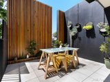 https://images.listonce.com.au/custom/160x/listings/541-kerr-street-fitzroy-vic-3065/850/01723850_img_04.jpg?Re68NuN7A-4