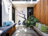https://images.listonce.com.au/custom/160x/listings/541-kerr-street-fitzroy-vic-3065/850/01723850_img_10.jpg?Uvyo90Tdbxs