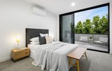 https://images.listonce.com.au/custom/160x/listings/542-williamstown-road-port-melbourne-vic-3207/016/01989016_img_04.jpg?lBtwT-CR6J0