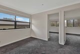 https://images.listonce.com.au/custom/160x/listings/5420-sherrard-street-black-hill-vic-3350/309/01951309_img_07.jpg?K2NXKFLX2oM