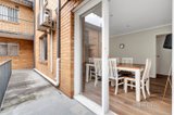 https://images.listonce.com.au/custom/160x/listings/543-haines-street-north-melbourne-vic-3051/609/01545609_img_10.jpg?ZJr_qf1R8lE