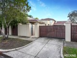 https://images.listonce.com.au/custom/160x/listings/546-commercial-road-footscray-vic-3011/197/01203197_img_09.jpg?rymTpfCXxJk