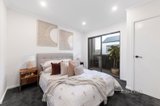 https://images.listonce.com.au/custom/160x/listings/546-newman-road-mooroolbark-vic-3138/998/01599998_img_06.jpg?hHywm9W9HFc